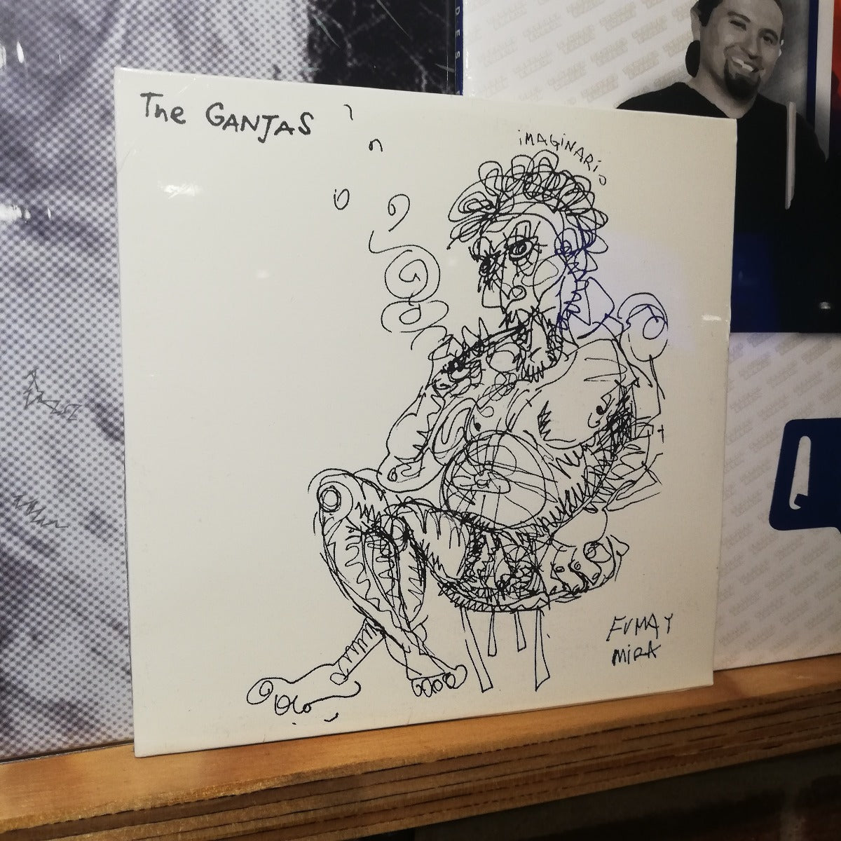 the Ganjas -Fuma y mira