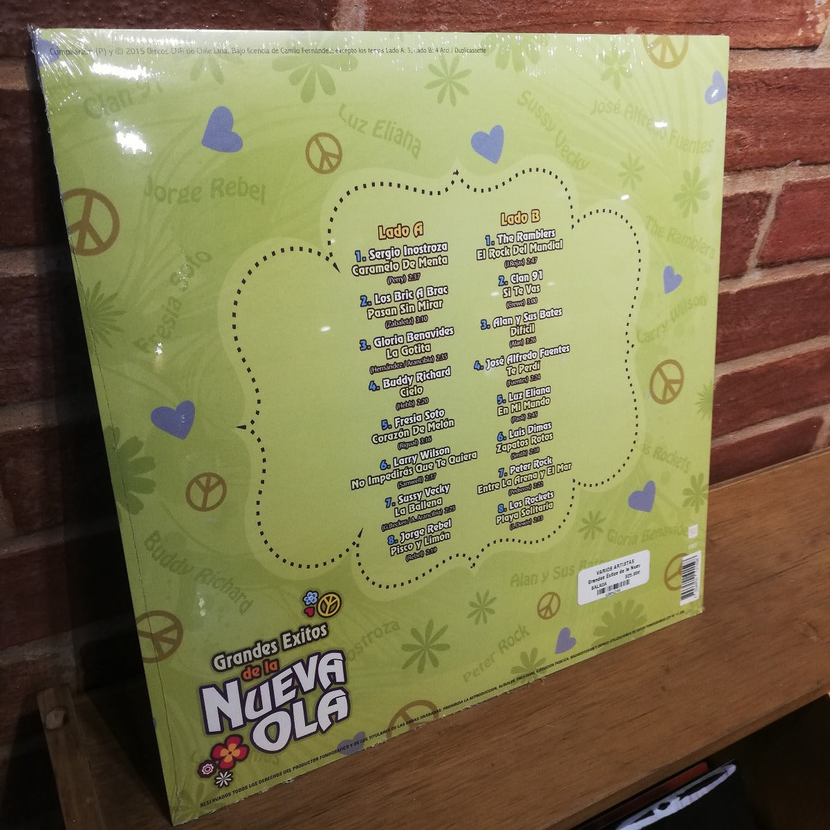 VARIOS ARTISTAS-Grandes exitos de la Nueva Ola