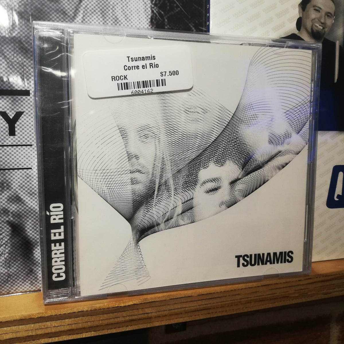 Tsunamis-Corre el Río